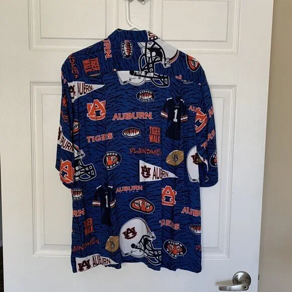 Reyn Spooner Auburn Tigers Men’s Medium Blue Football Hawaiian Button Shirt